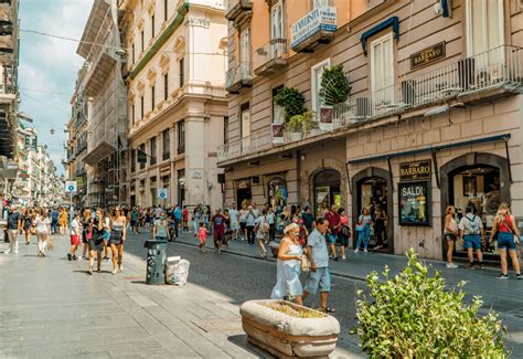 Quando Iniziano I Saldi Estivi In Campania Dureranno Giorni