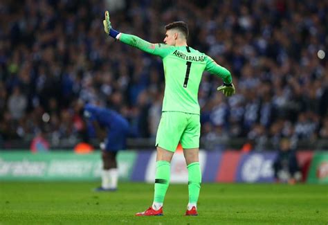 Chelsea keeper Kepa Arrizabalaga fined following Maurizio Sarri feud