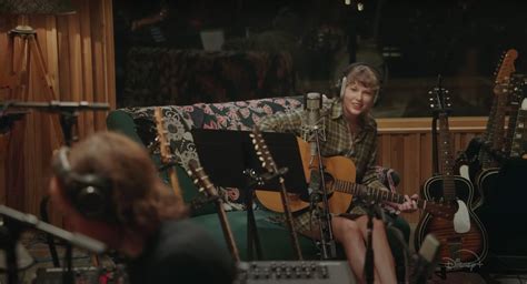 Revelations From Taylor Swift's Folklore Concert Film | POPSUGAR ...