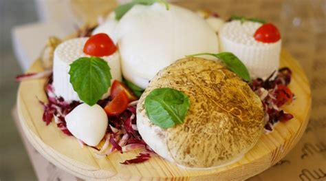 Dove Trovare La Migliore Mozzarella A Napoli