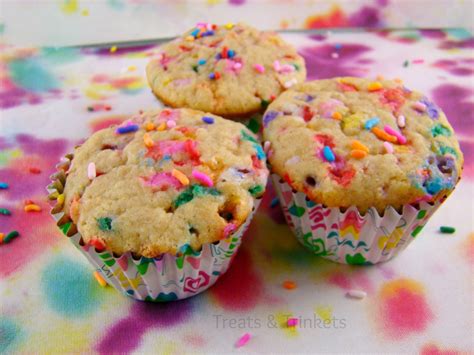 Treats & Trinkets: Cake Batter Muffins