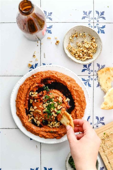 Muhammara (Roasted Red Pepper and Walnut Dip)