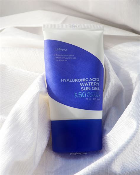 ISNTREE Hyaluronic Acid Watery Sun Gel Review SPF 50 PA Peppy Blog