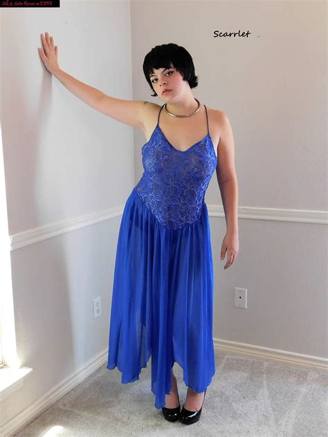 Vanity Fair Sexy Sheer Blue Lace And Nylon Long Negligee Nightgown Gown Sleepwear Lingerie M