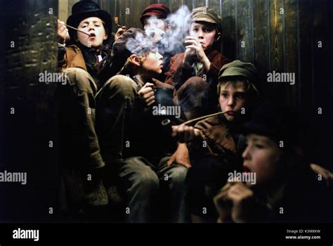 OLIVER TWIST HARRY EDEN as Artful Dodger Date: 2005 Stock Photo - Alamy