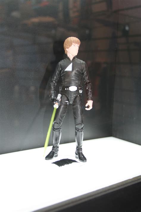 STAR WARS and STAR WARS REBELS Toys and Action Figure Images from Toy ...