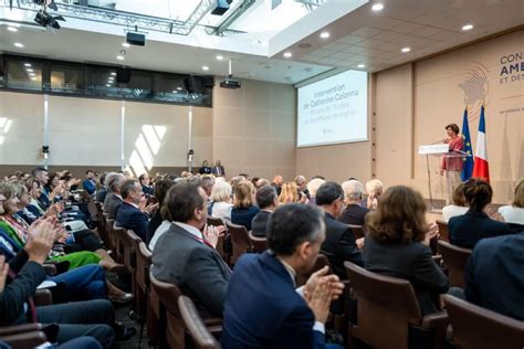 La France affirme son soutien à la Tunisie lors de la Conférence des