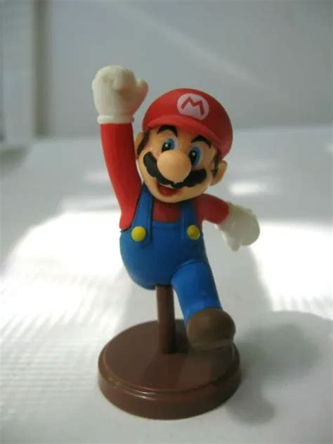 Furuta Choco Egg Nintendo Super Mario Bros Mini Figure Mario Giapponese