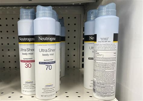 Johnson And Johnson Recalls 5 Aerosol Sunscreens Experts Urge Caution