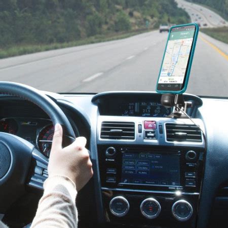 iBolt ChargeDock USB-C cable magnetic Car Dock