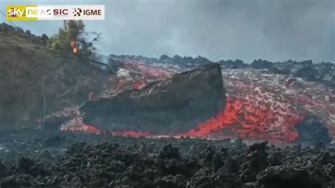 La Palma Volcano Eruption - The Latest News from the UK and Around the ...