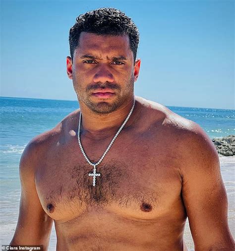 Russell Wilson Hot