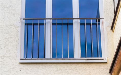 Französischer Balkon aus Edelstahl Absturzsicherung JPS Metalldesign