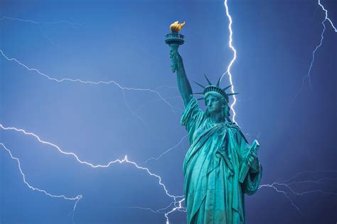 10 Fun Facts about the Statue of Liberty - An Iconic New York Landmark ...