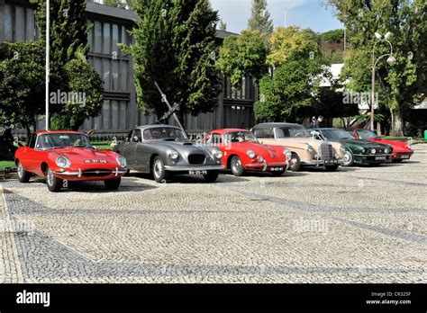 Desfile De Coches Clásicos Classic Car Club Amigos De Coches Clásicos