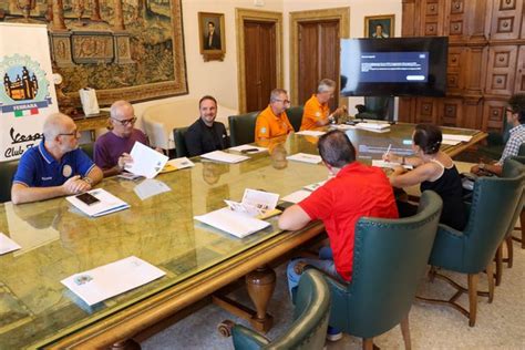 Vespa Raduno Nazionale Citt Di Ferrara Al Via Appassionati Da