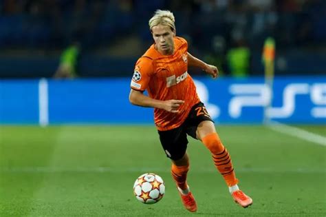 What Shakhtar Donetsk's Mykhaylo Mudryk did amid Arsenal transfer links - football.london