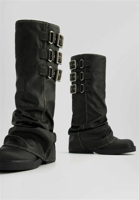 Bershka Buckled Slouchy Plateaustiefel Blackschwarz Zalandoat