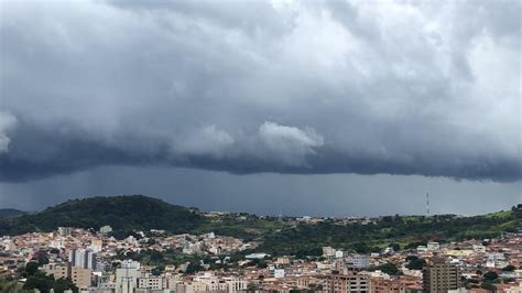 Frente fria deve chegar no Centro Oeste neste fim de semana Rádio