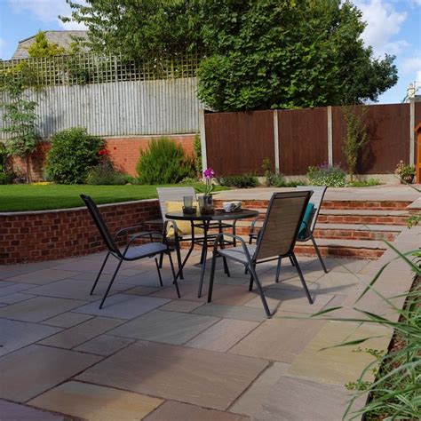 Oxford Flagstones Tudor Antique Tumbled Sandstone Paving By Pavestone