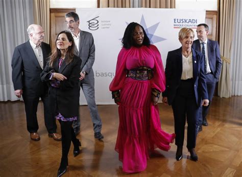 La Chef Fatmata Binta Recibe El Basque Culinary World Prize 2022 Perfiles