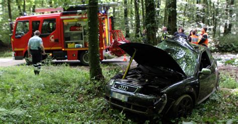 Faits Divers Accident Burnhaupt Le Bas Le Conducteur De La Voiture