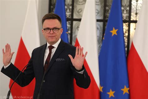 Hołownia odpowiada Morawieckiemu Do spotkania dojdzie Stawia jednak