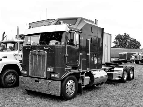 Kenworth K Coe Semi Tractor Taken At The Atca Antique Flickr