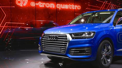 2017 Audi Q7 E Tron Quattro Diesel Plug In Hybrid Live Photos From Geneva Motor Show