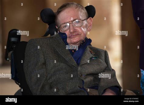 Professor Stephen Hawking at the Premier of the biopic of his life ...