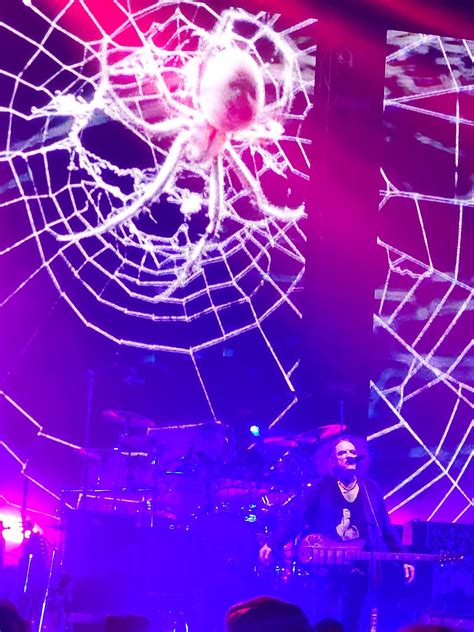 An incredible night at MSG 6/21.. : r/TheCure