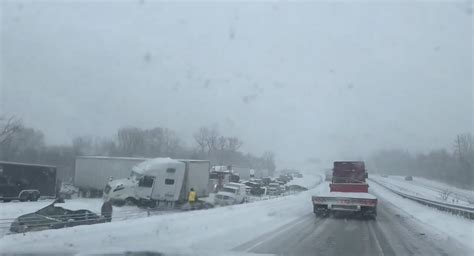 Snowy Pileup Closes Interstate 70 In Eastern Missouri | Weather Underground