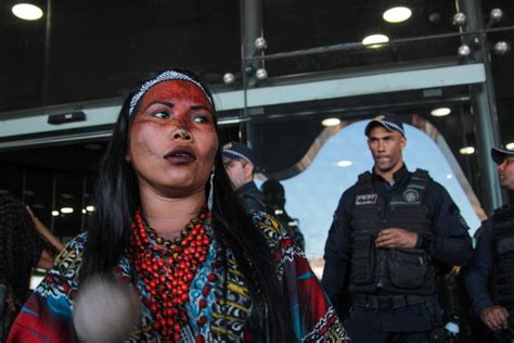 Mulheres Indígenas Ocupam Prédio Da Sesai Em Brasília Conselho