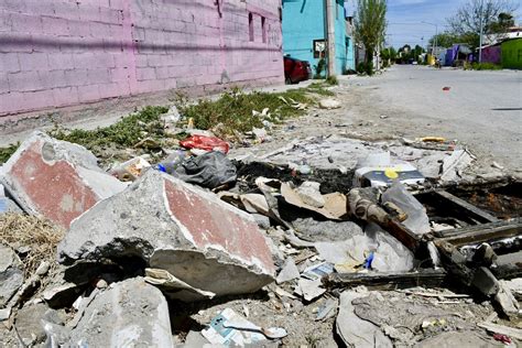 Convierten Calle De Analco En Basurero Clandestino Autoridades