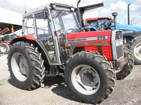 Massey Ferguson 375 Tracteur