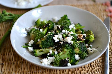 Salade De Brocoli La Feta Et Aux Olives La Petite Salade L G Re