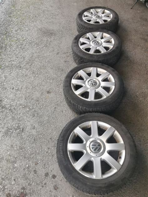 Alu Felge Touran 16 Original Sa Zimskim Gumama Rupe 5x112 4 Kom