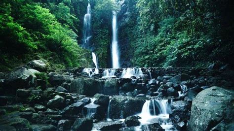 Mau Ngadem Di Tengah Cuaca Panas Cocok Banget Liburan Ke 3 Tempat