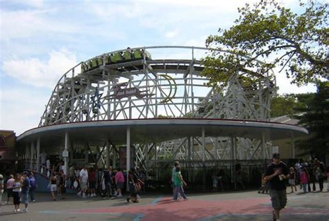 82 Year Old Rides The Same Roller Coaster 95 Times In A Row Mental