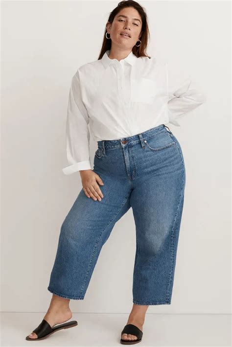 Best Wide Leg Jeans For Women That Are Packable And Light