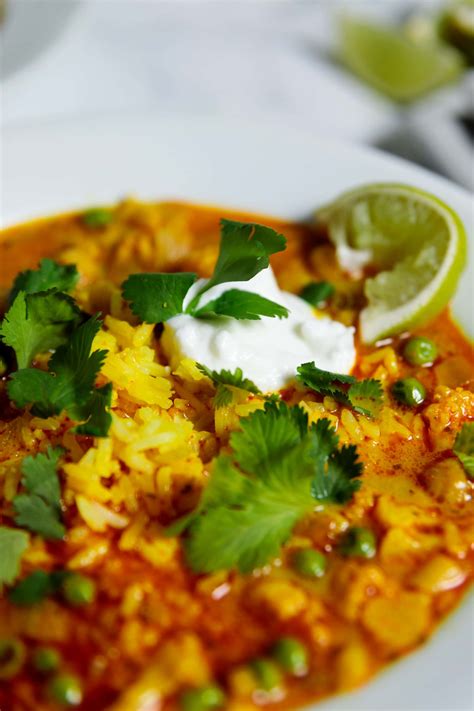 Slow Cooker Cauliflower Curry Soup - Wyse Guide