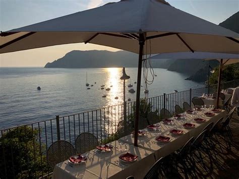 Al Castello Vernazza Updated Restaurant Reviews Photos Phone