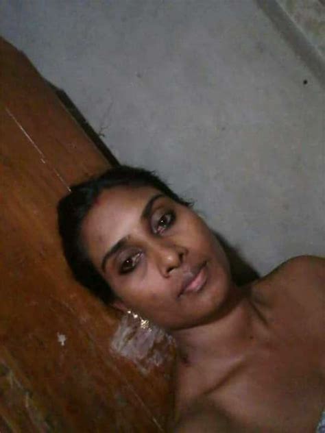 Tamil Wife Leaked Boobs Photos