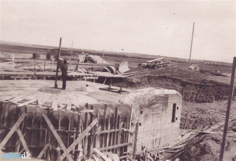 arkiv dk Bunkers med forskalling i Thyborøn ca 1943