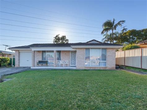 8 Rushes Place Minto NSW 2566 Realestate Au