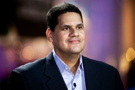 Reggie Fils Aime Wiki, Bio, Age, Wife, Children, Salary, Net Worth ...