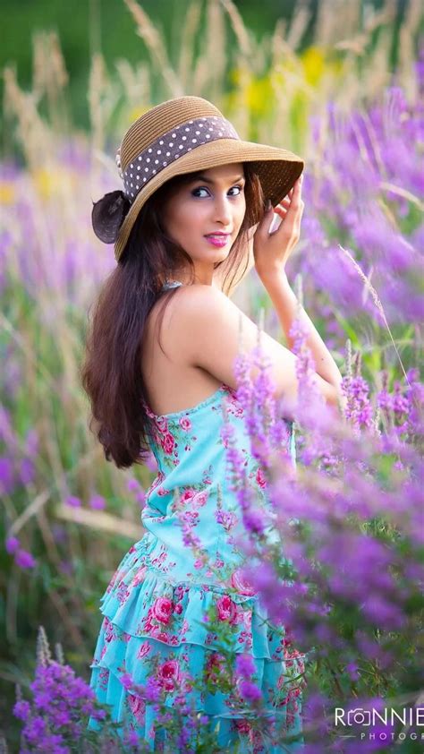 Pin On Summer Portraits Beautiful Girl With Flowers