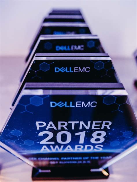 Asbis Bosnia And Herzegovina Received Award As Dell Emc Partner 2018