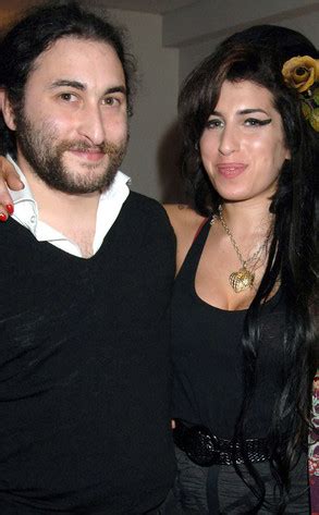 Amy Winehouse's Brother Blames Bulimia—Not Drugs or Alcohol—for Singer's Death | E! News