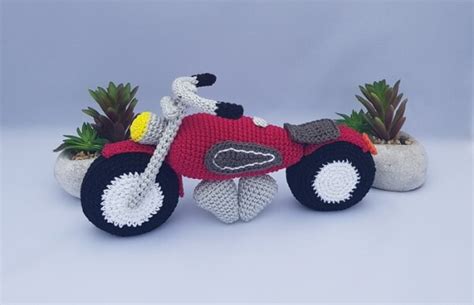 Motor Bike Hot Chopper Weave Crochet